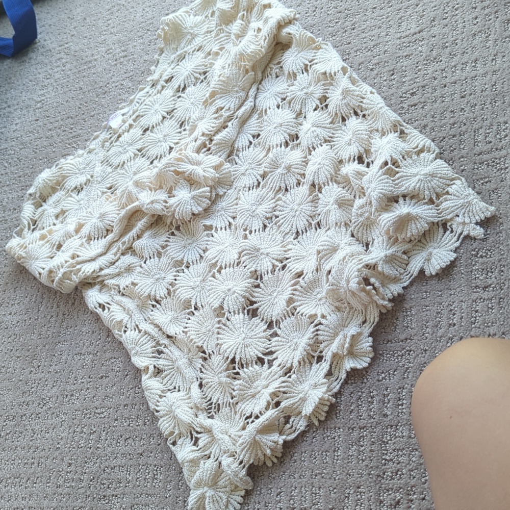 Sweater - Picture 3 of 3